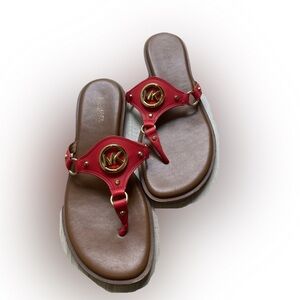 Michael Kors Flats Sandals Size 6.5